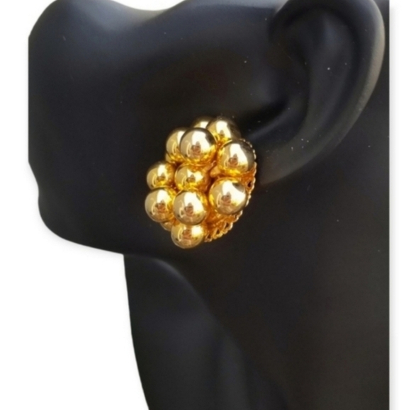 PARK LANE JEWELS COLLECTION "VISIONS" GOLDTONE BEAD CLUSTER EARRINGS - Picture 3 of 6